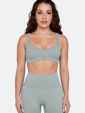 Set Active Sculptflex Contour Bra in Rain